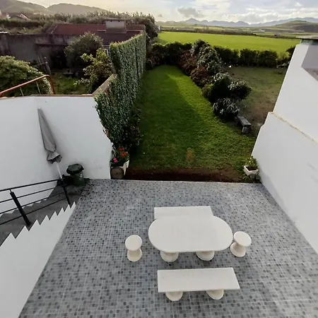 Surf Beach_santa Barbara Secret Gardens Nyaraló